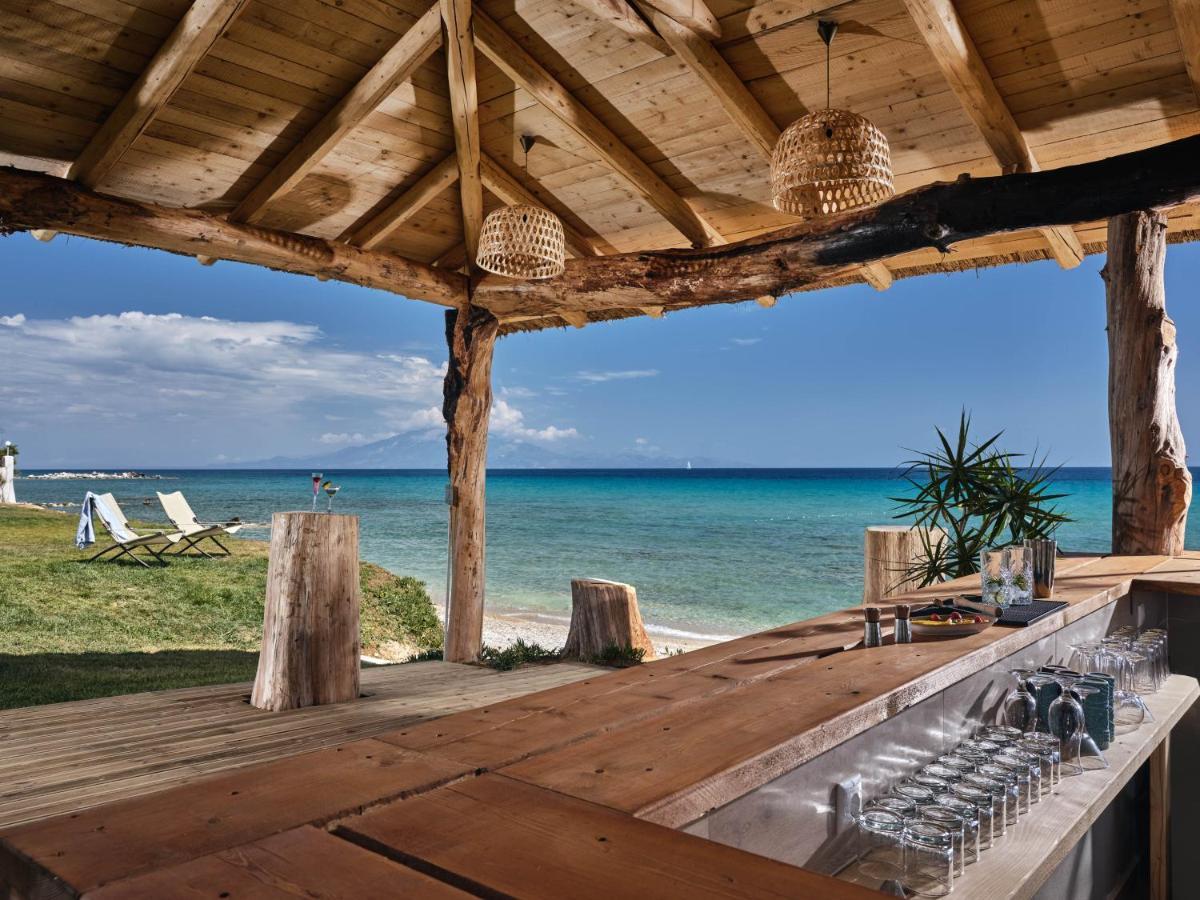 Cavo Orient Beach Hotel & Suites Drosia  Dış mekan fotoğraf