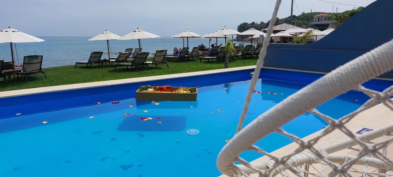 Cavo Orient Beach Hotel & Suites Drosia  Dış mekan fotoğraf