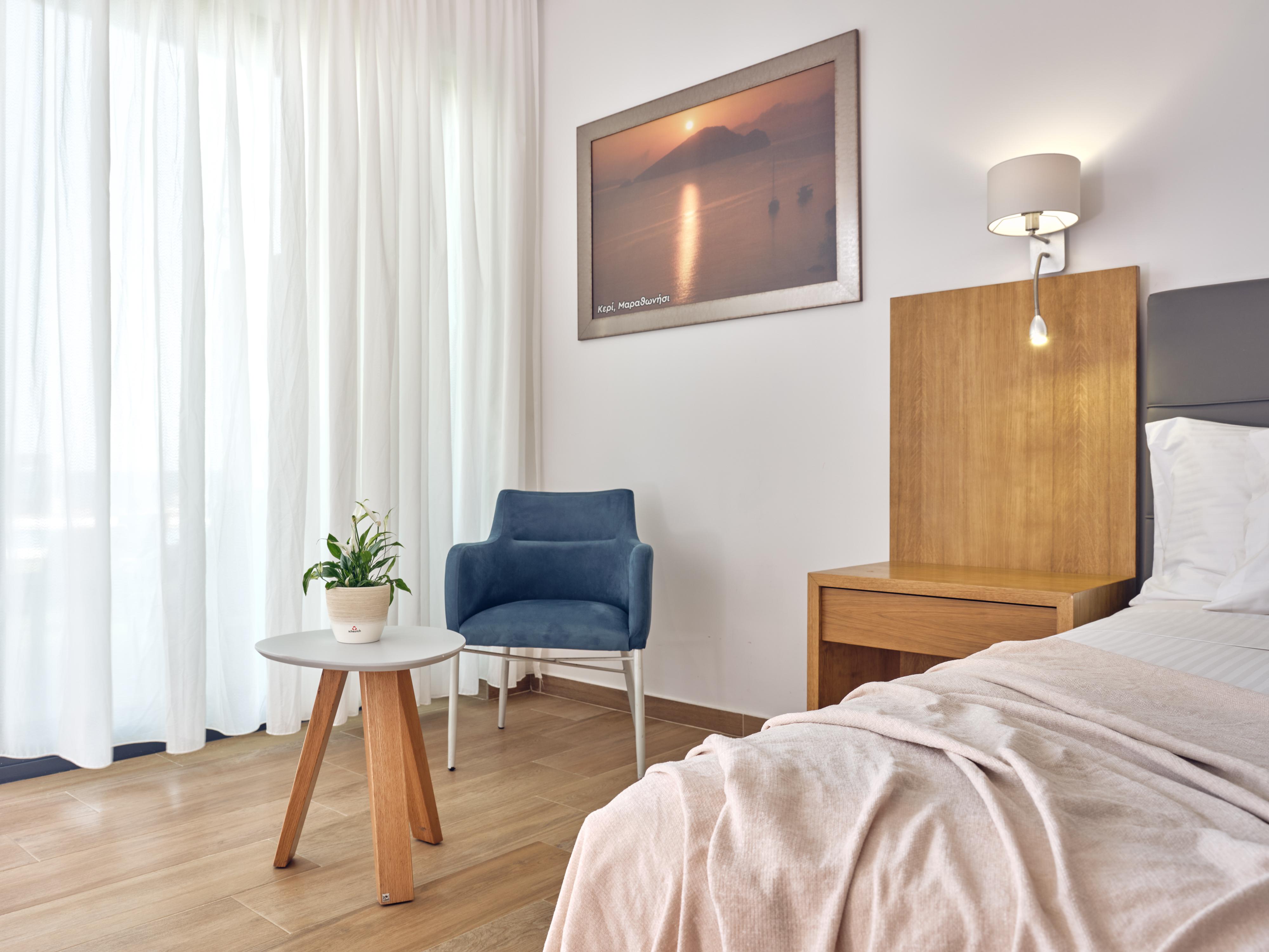 Cavo Orient Beach Hotel & Suites Drosia  Dış mekan fotoğraf
