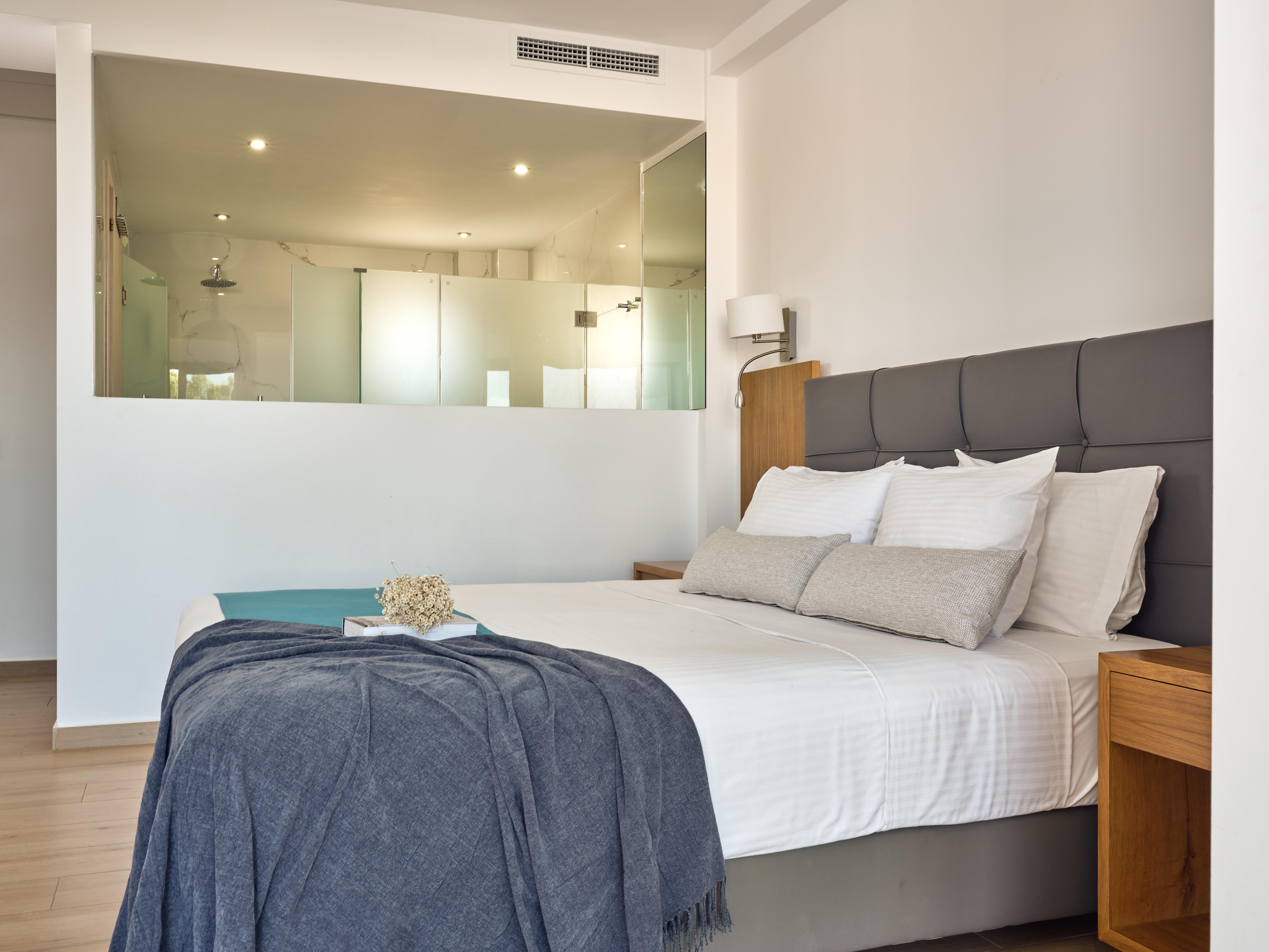 Cavo Orient Beach Hotel & Suites Drosia  Dış mekan fotoğraf