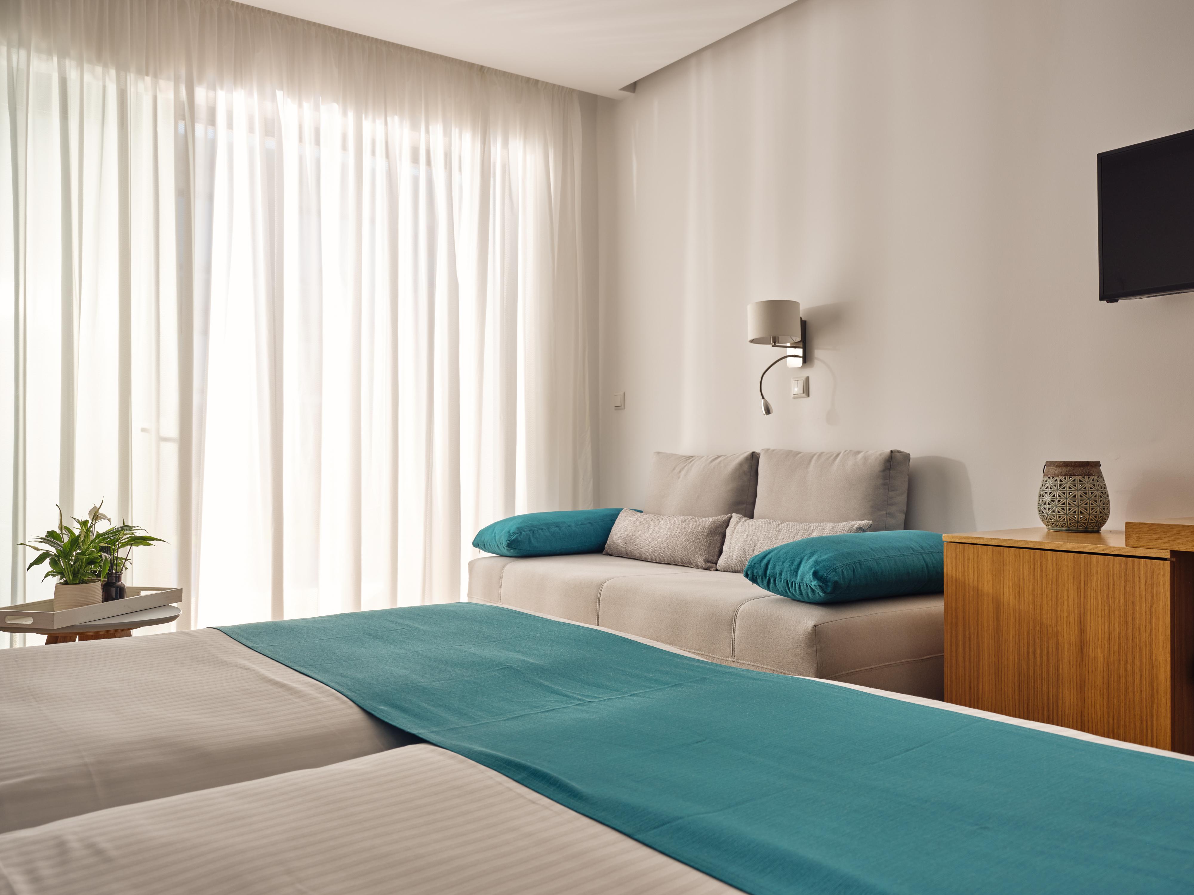 Cavo Orient Beach Hotel & Suites Drosia  Dış mekan fotoğraf