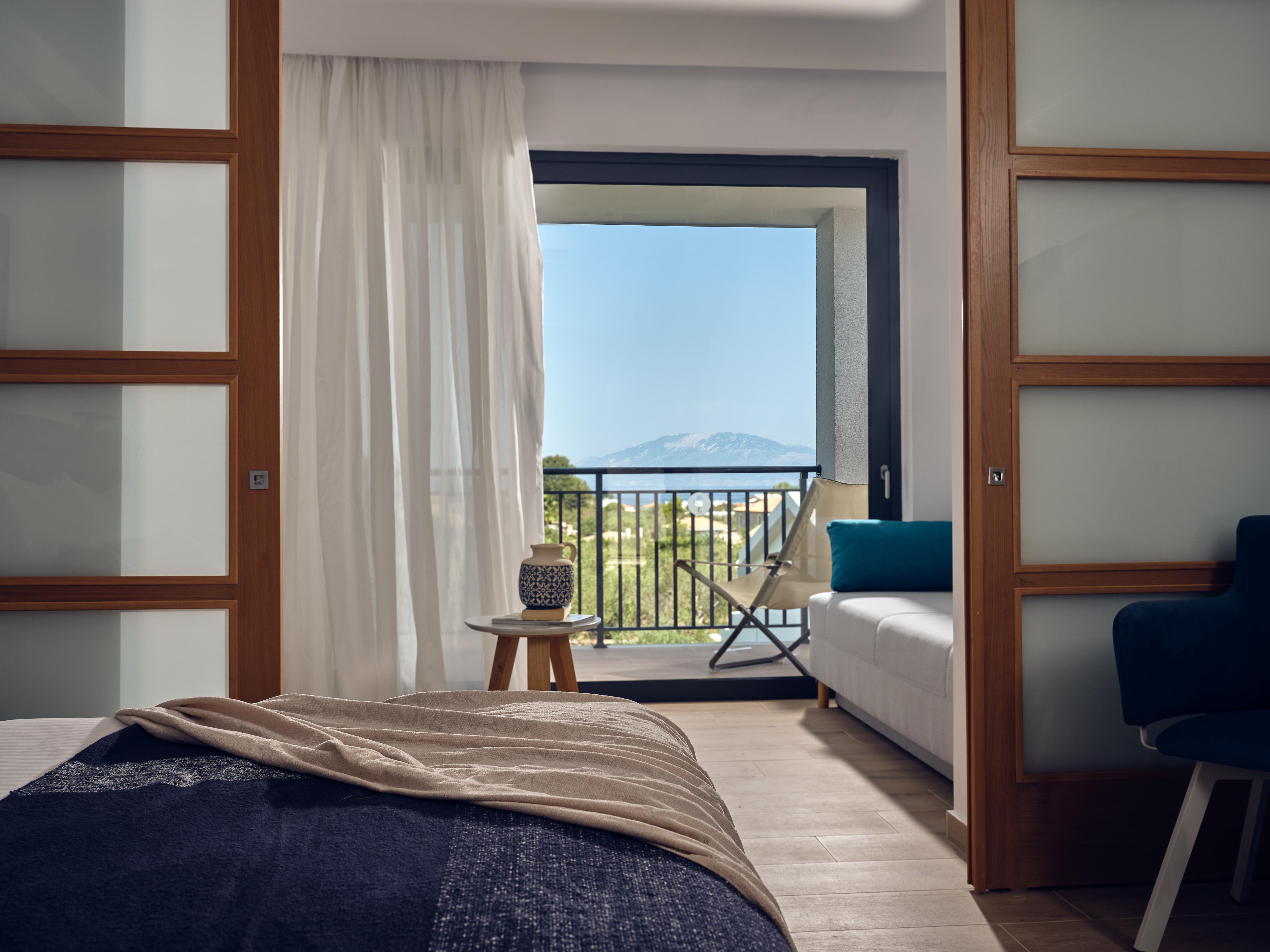 Cavo Orient Beach Hotel & Suites Drosia  Dış mekan fotoğraf
